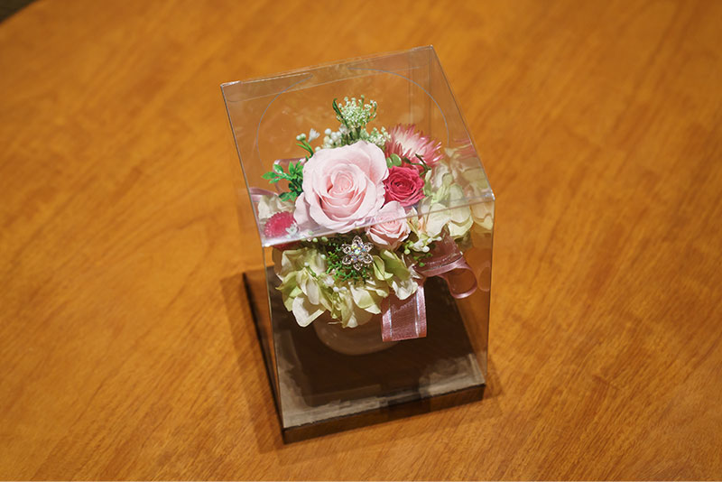 プリザーブドフラワーアレンジメント(3,850円)